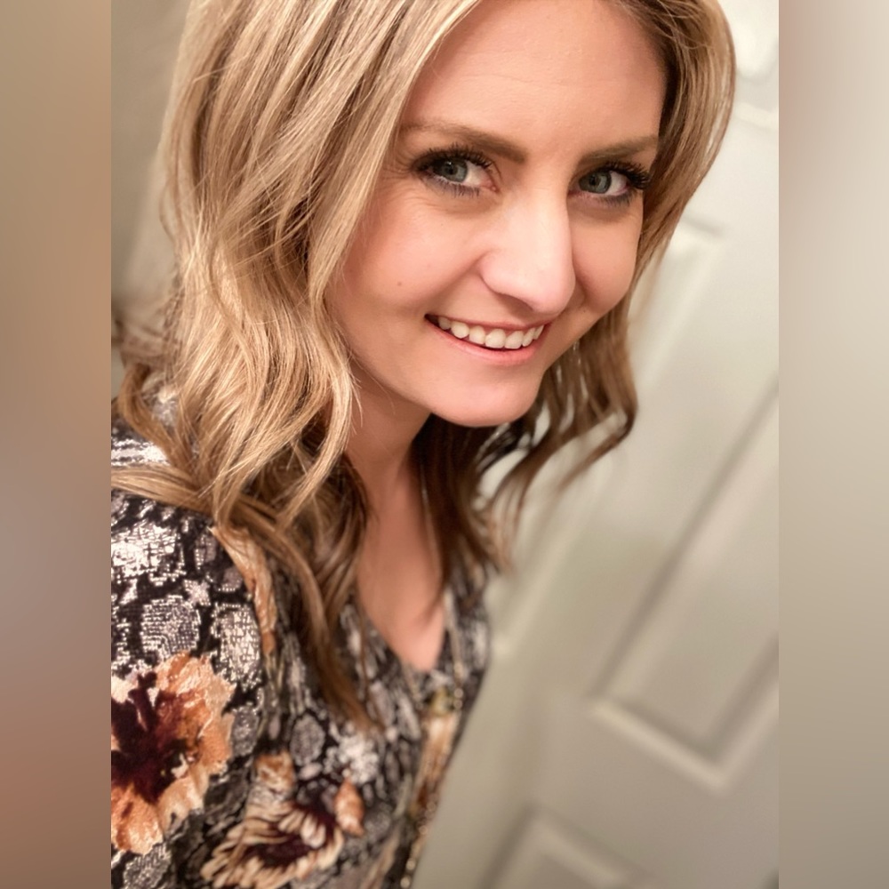 Meet your Posher, Kenzie